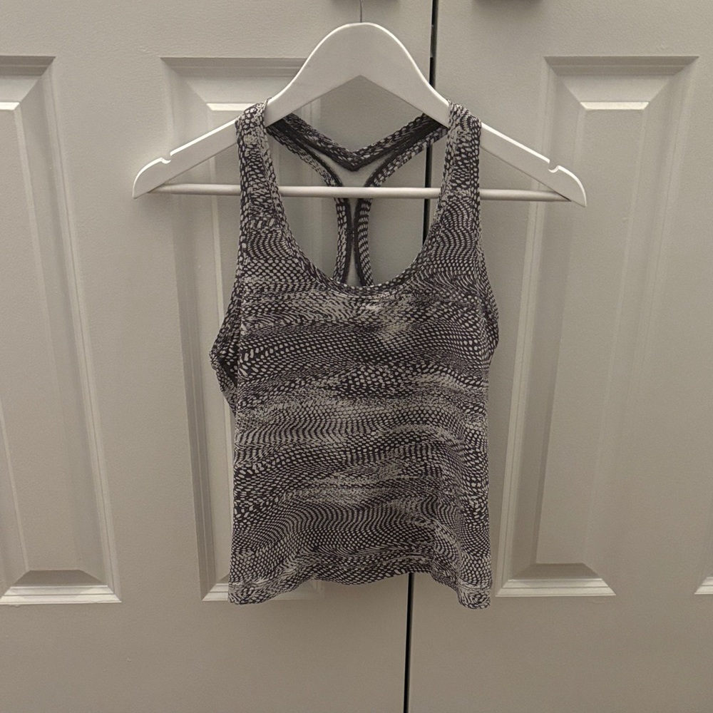 Lululemon Athletica Black and White Tank Top